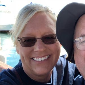 Meet your Posher, Deborah